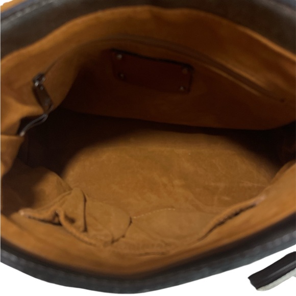 Patricia Nash Mili Leather Medium Flap Crossbody w/ Coin Pouch  0135 - Picture 9 of 10